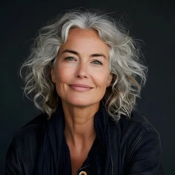 欧冠官网赛事频道 解说员